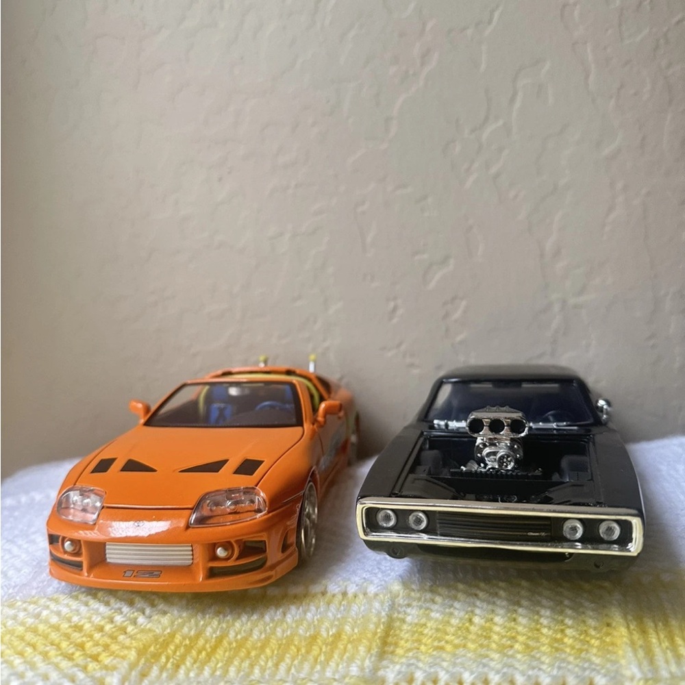 Jada Fast & Furious Brian's Toyota Supra & 1970 Dodge Charger 1/24 Scale *Read